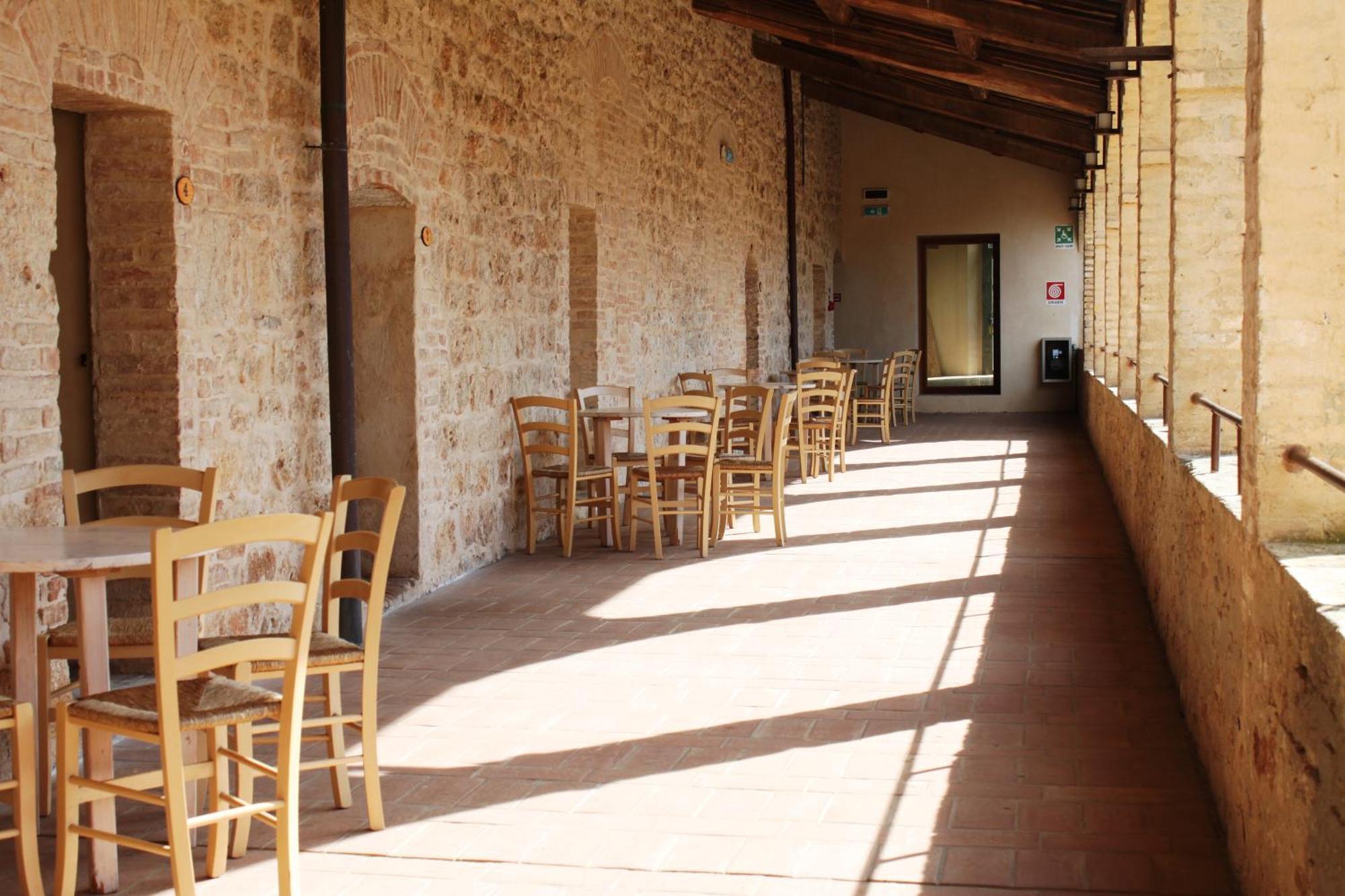 Contessa Ava Dei Lambardi *