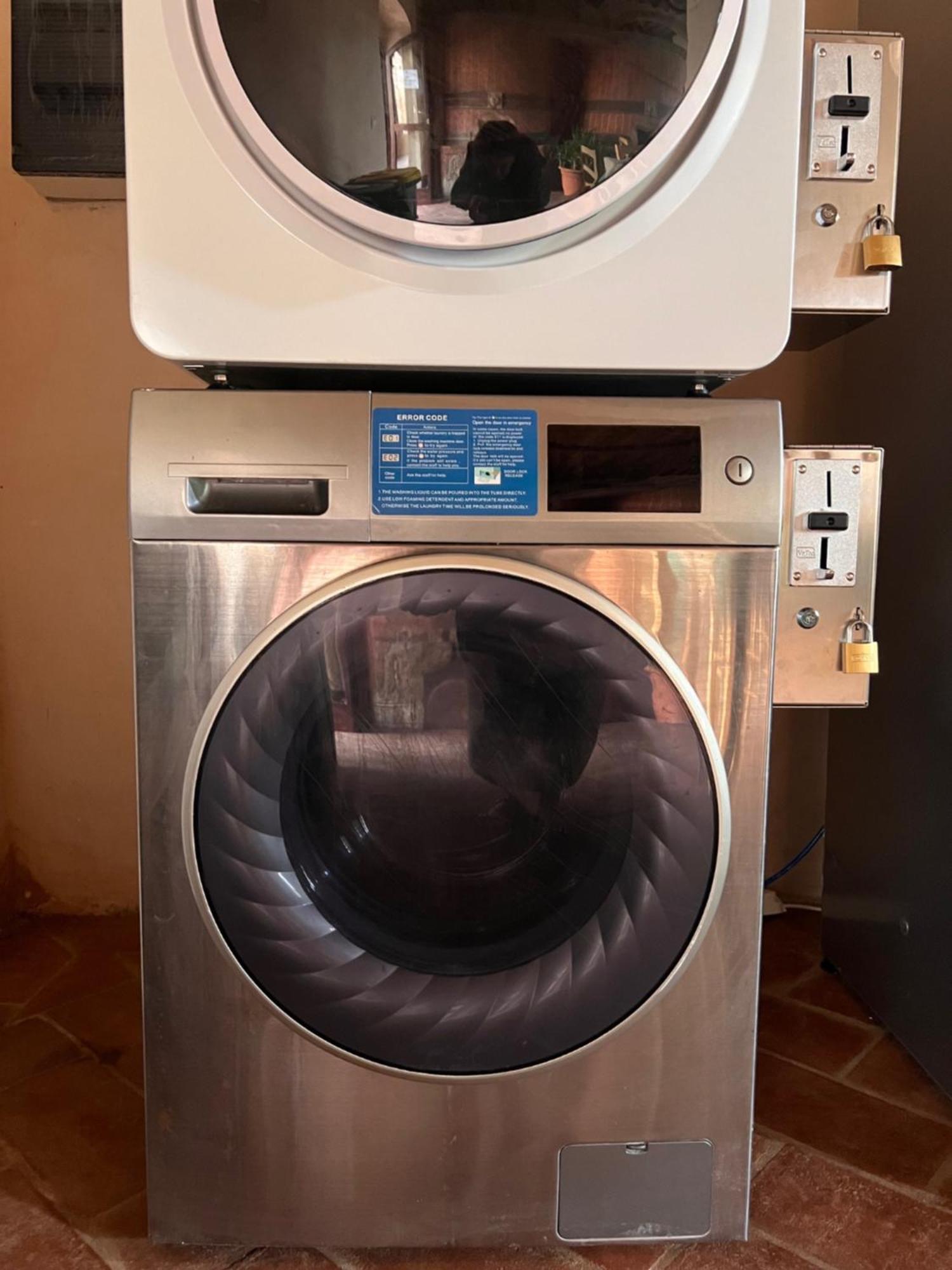 Contessa Ava Dei Lambardi Hostel *
